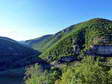 La vallée de la Dourbie en direction de Millau depuis notre jardin - Gîtes Castel de Cantobre, Aveyron, France